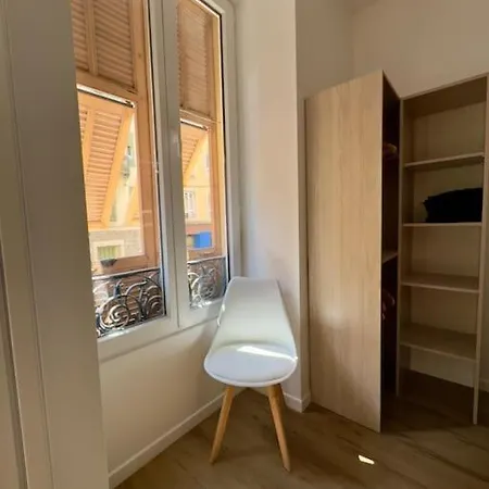 2 Pieces Quartier Du Port * Nice